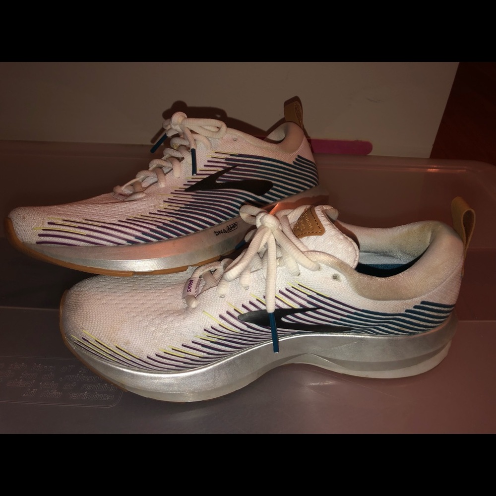 Brooks Running Sneakers